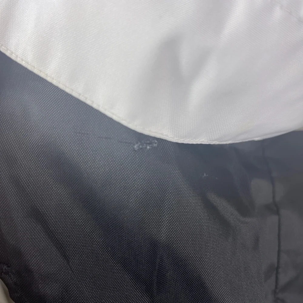 Eddie Bauer Black &‎ white lightweight Jacket - Picture 5 of 11